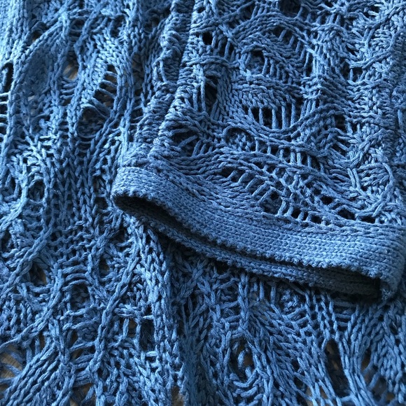 Gorgeous Crochet long cardigan| Navy blue - Picture 7 of 10